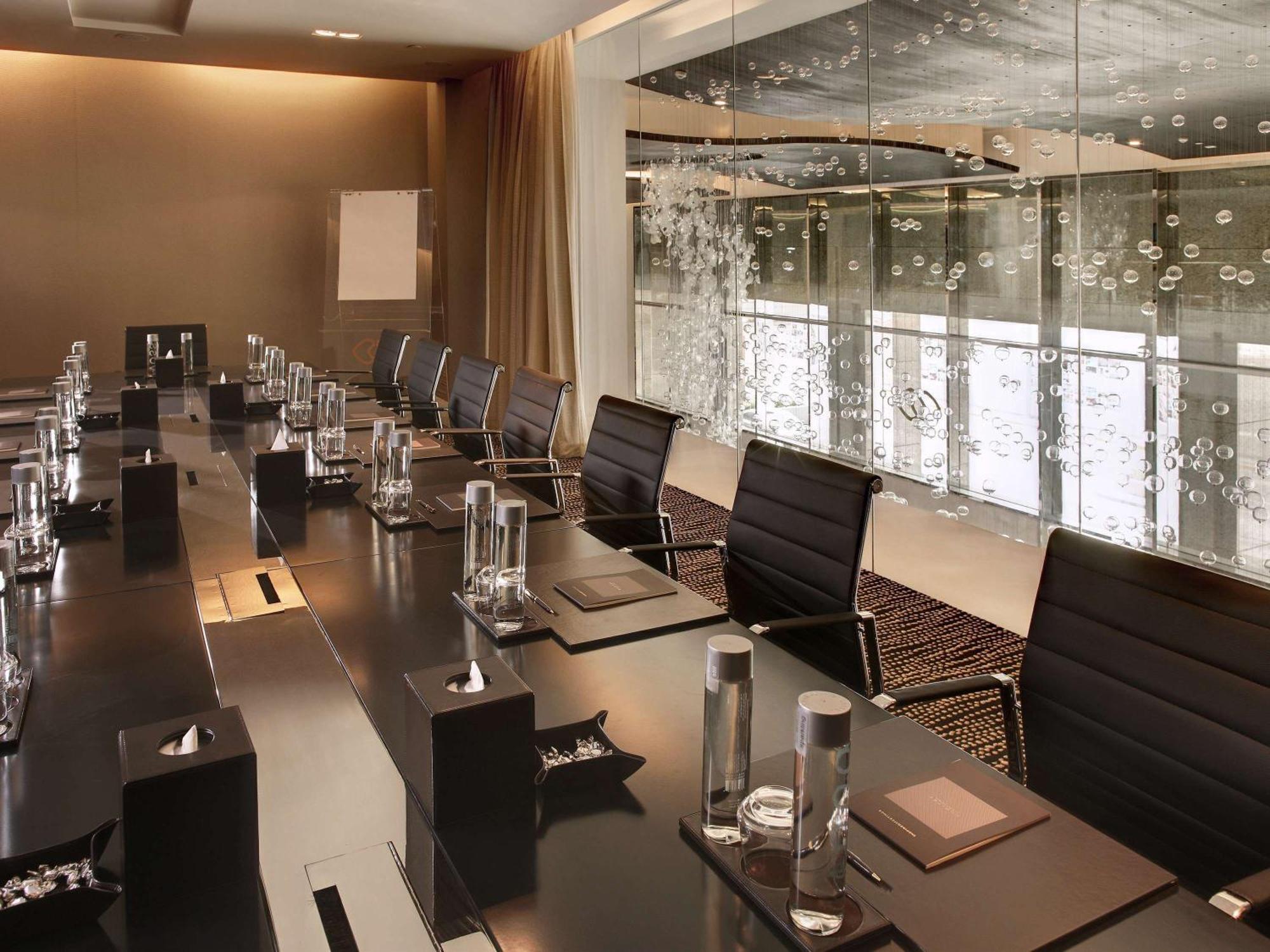 Sofitel Corniche 5* Abu Dhabi