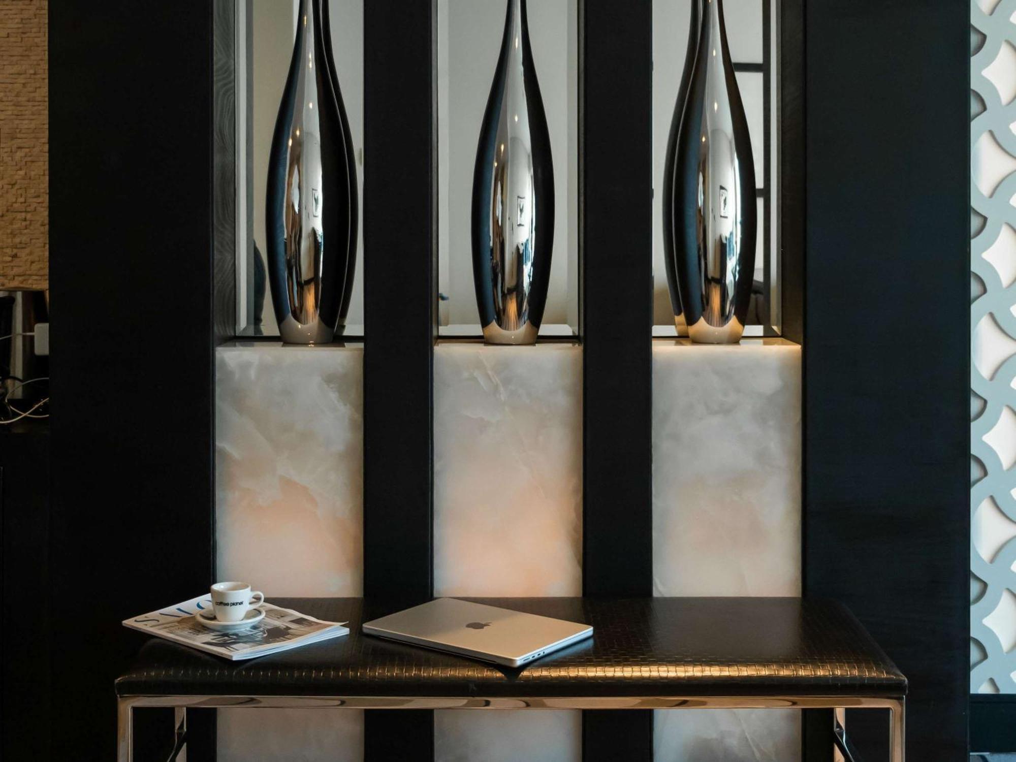 Sofitel Corniche Abu Dhabi