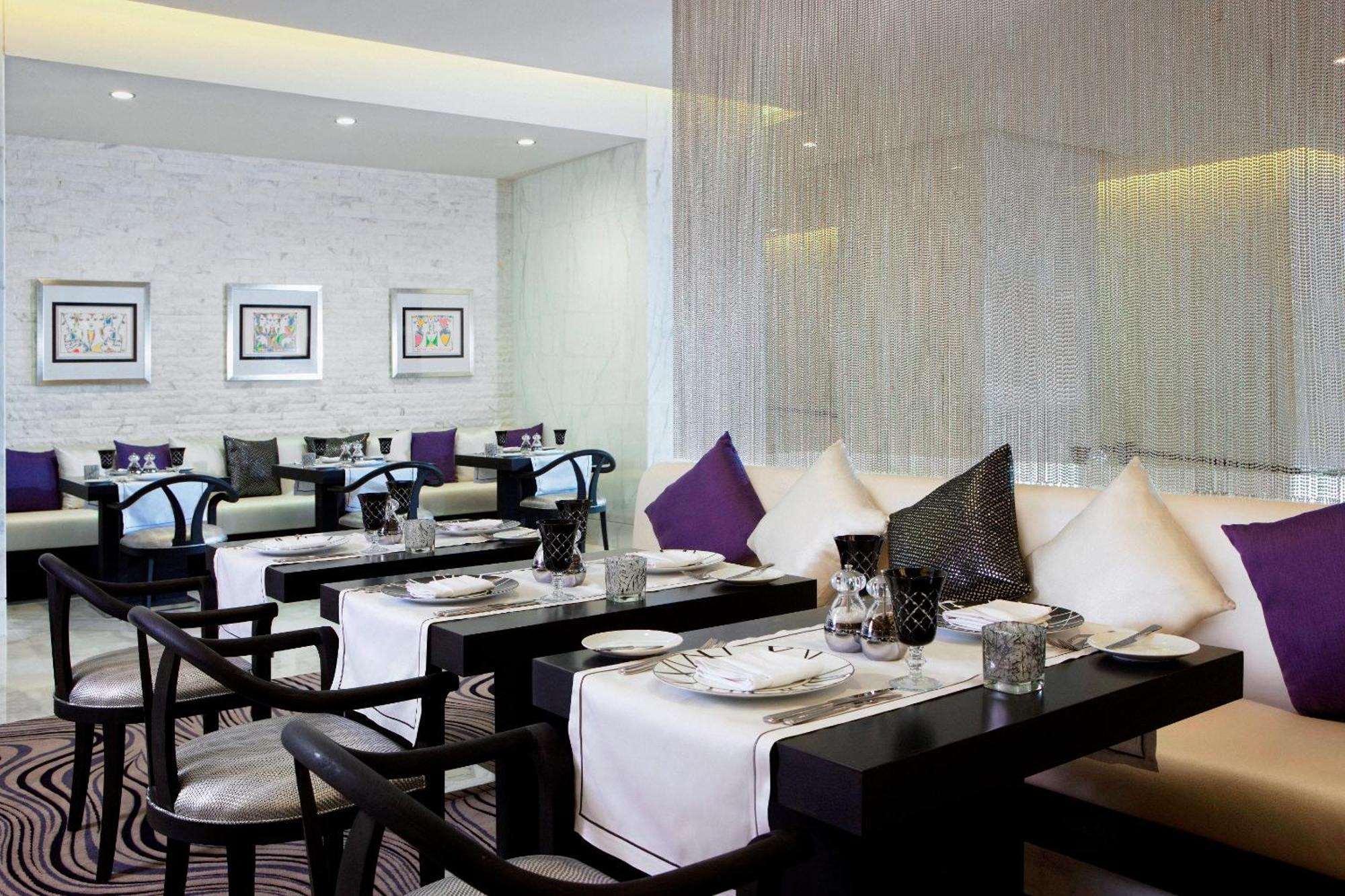 Sofitel Corniche